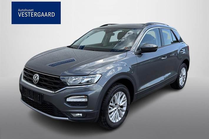 Grå VW T-Roc fra 2020 set udefra