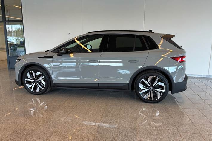 Grå Skoda Elroq fra 2026