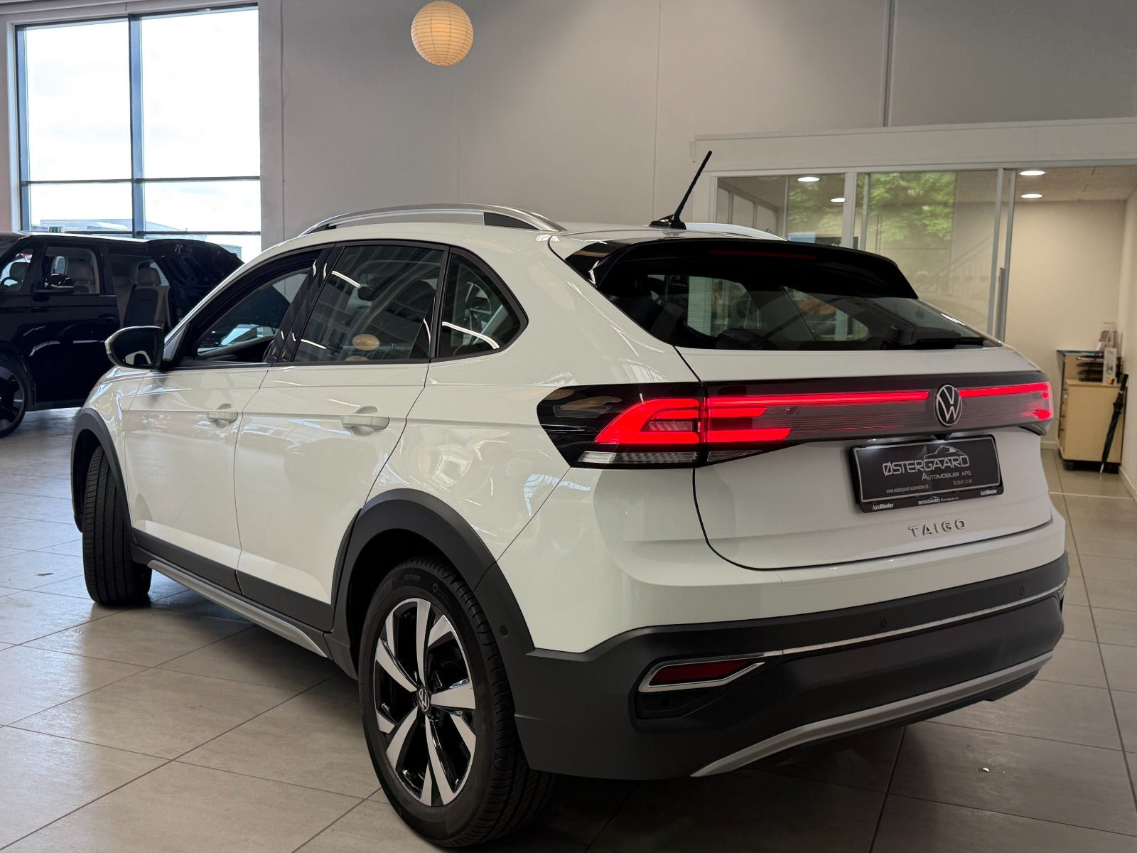 Hvid VW Taigo fra 2022