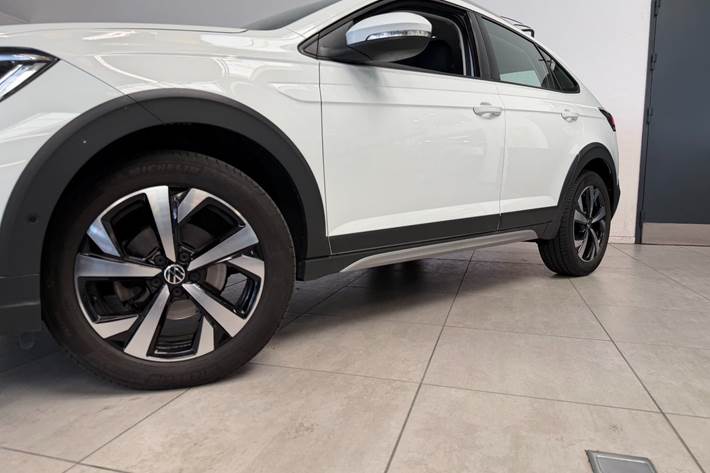 Hvid VW Taigo fra 2022