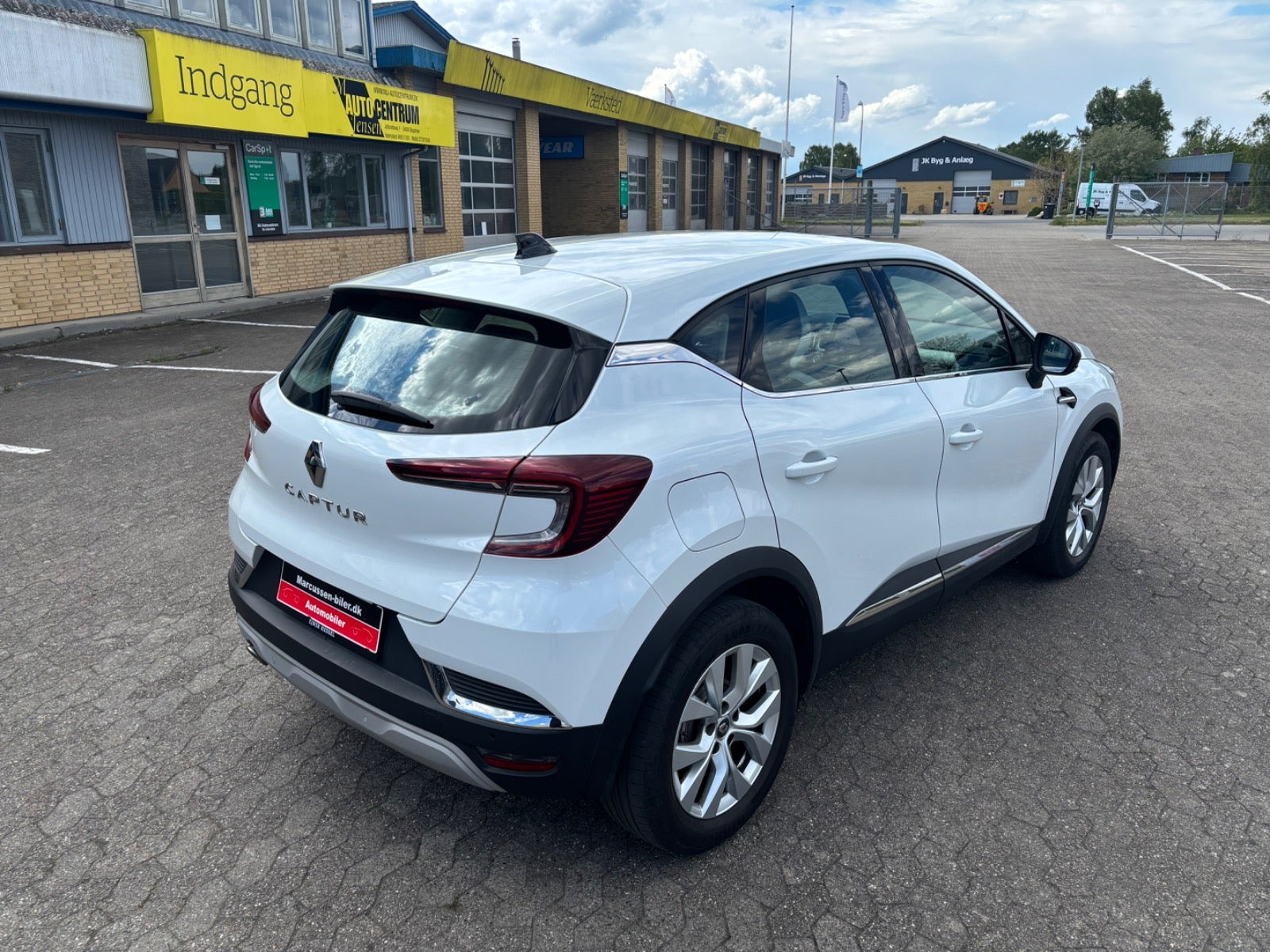 Hvid Renault Captur fra 2020
