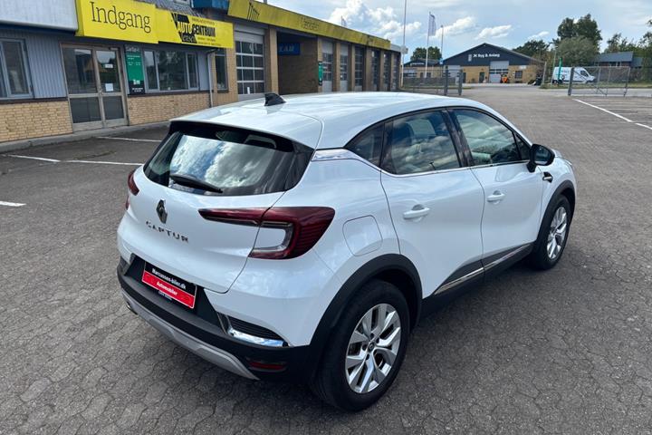 Hvid Renault Captur fra 2020