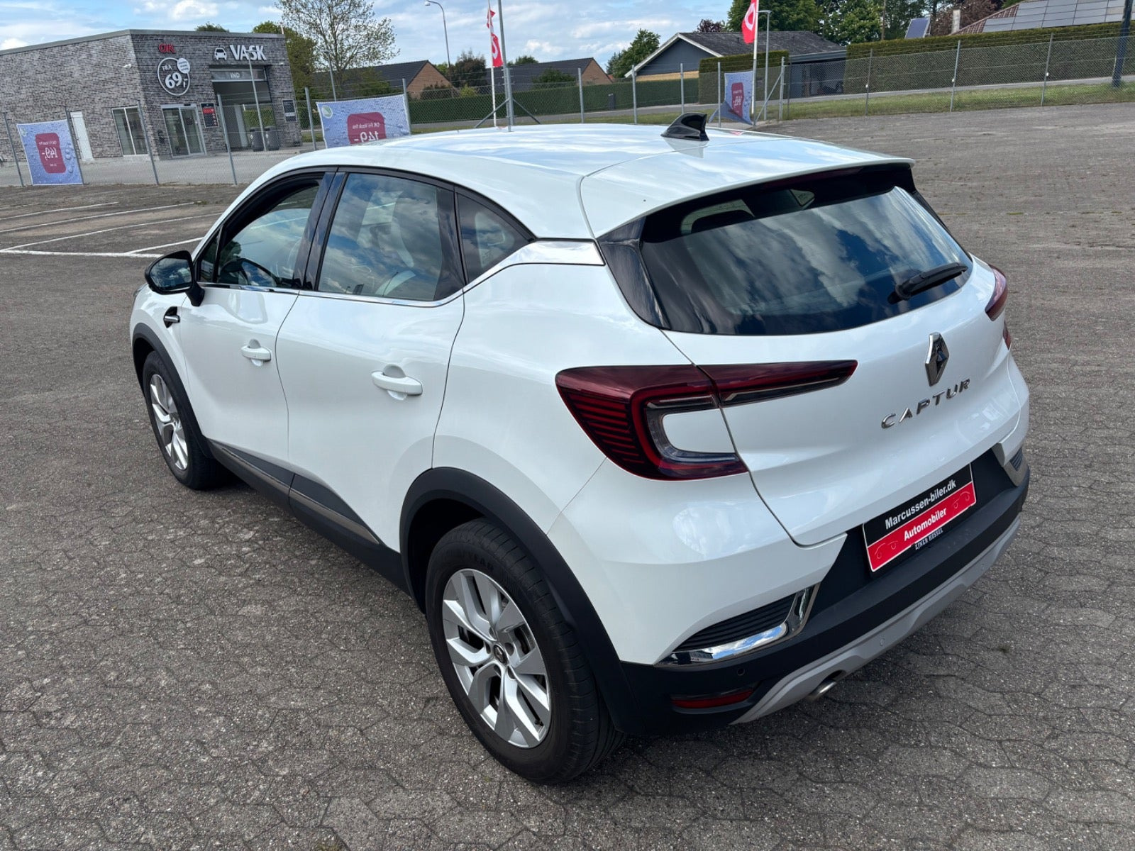 Hvid Renault Captur fra 2020