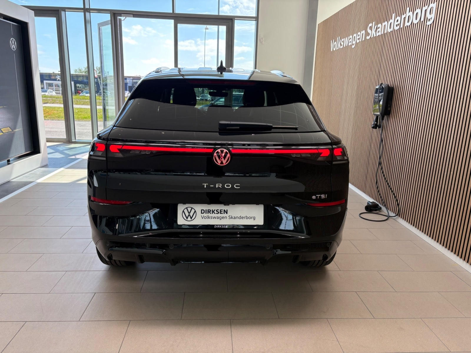 Sort VW T-Roc fra 2026