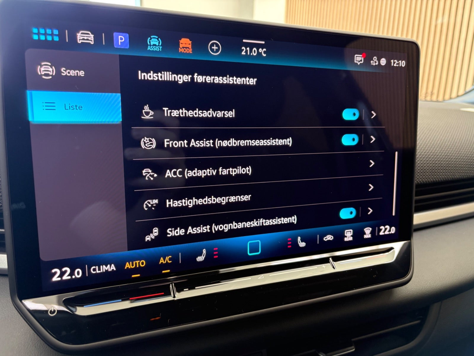 Sort VW T-Roc fra 2026