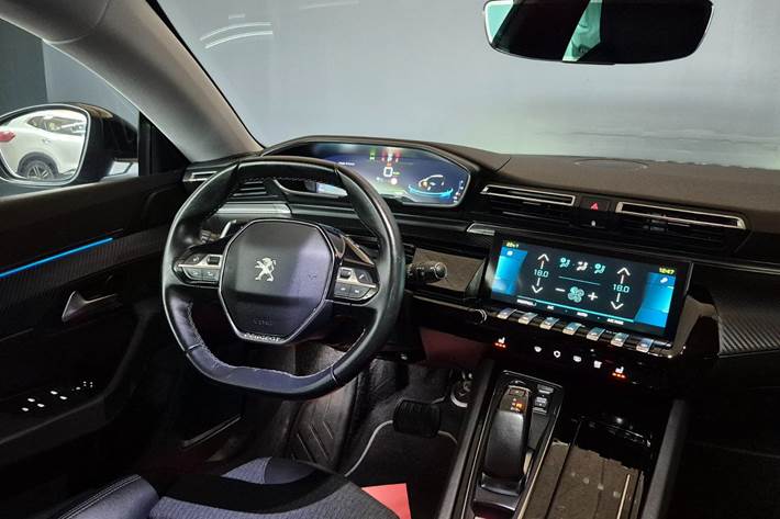 Sort Peugeot 508 fra 2022