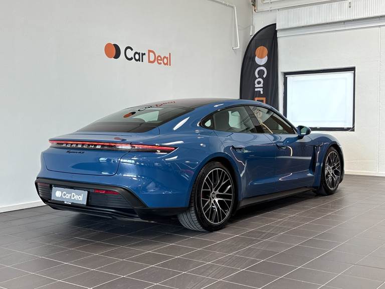 Porsche Taycan 4S Performance+