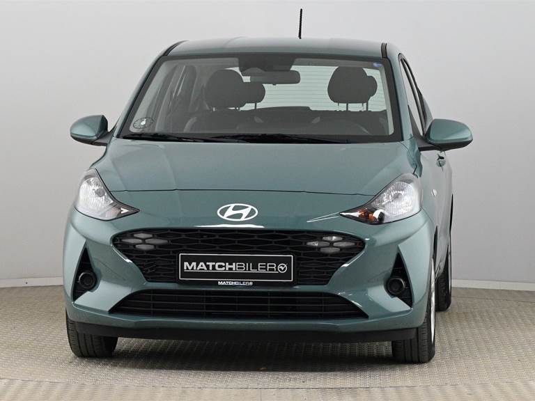 Hyundai i10 1,0 Essential 67HK 5d