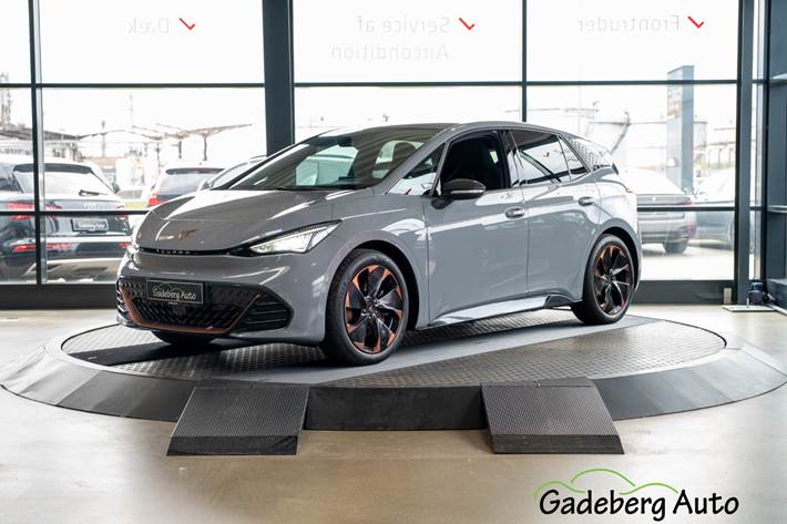 Grå Cupra Born fra 2023
