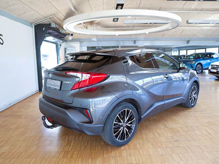 Toyota C-HR 1,8 Hybrid C-HIC CVT