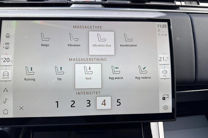 Blå Land Rover Range Rover sport fra 2024