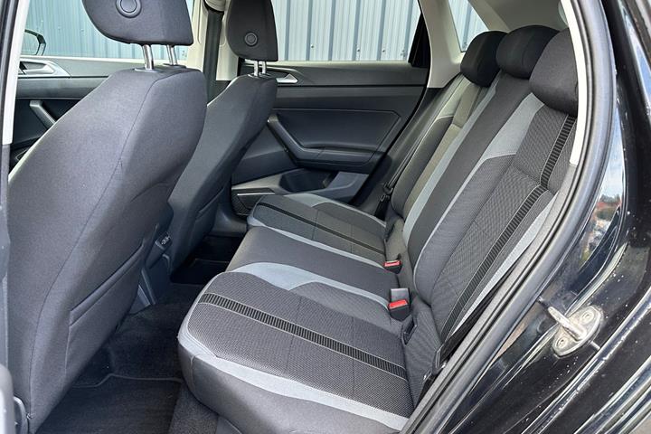 Sort VW Polo fra 2020