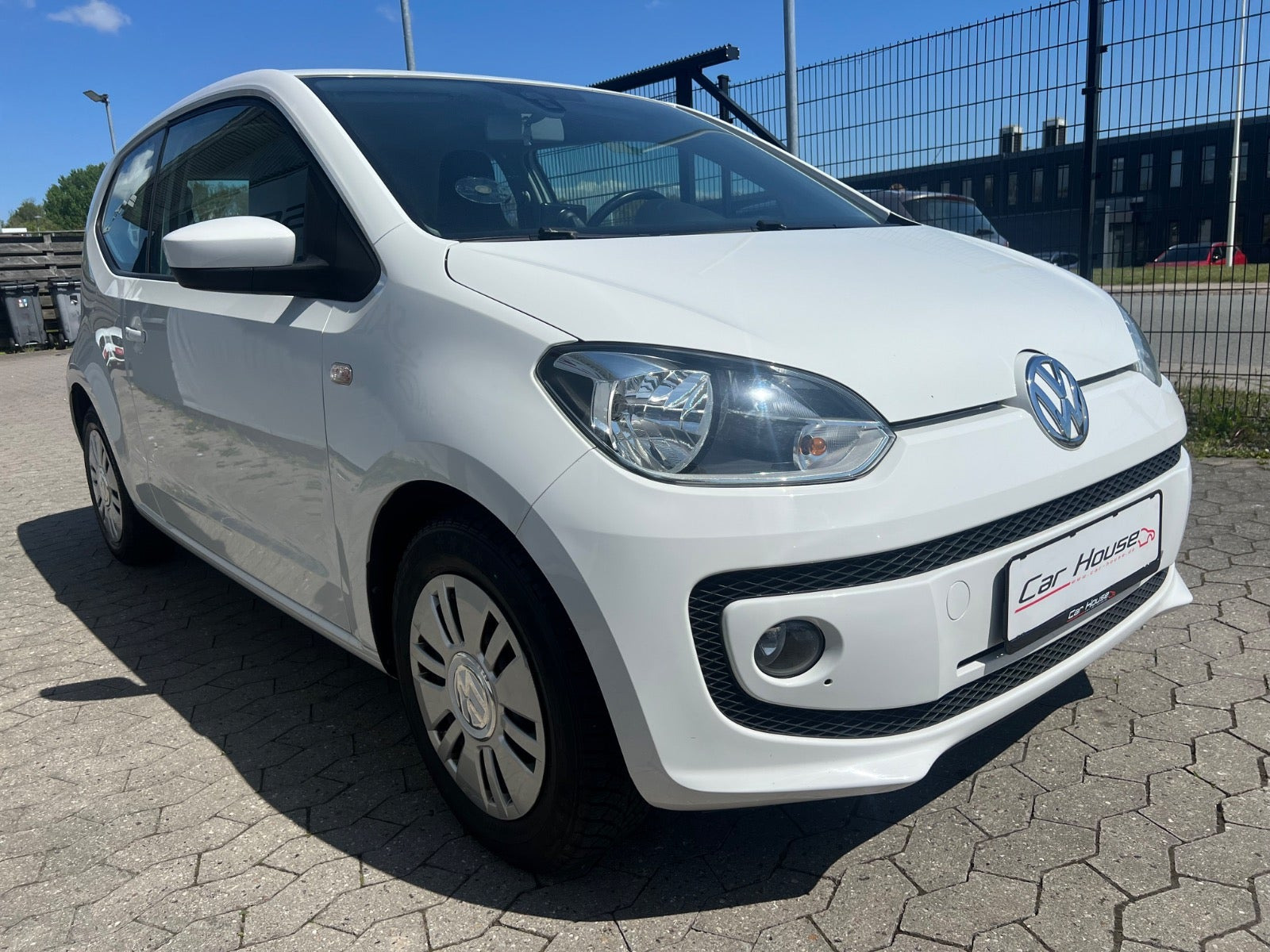 Hvid VW UP! fra 2015