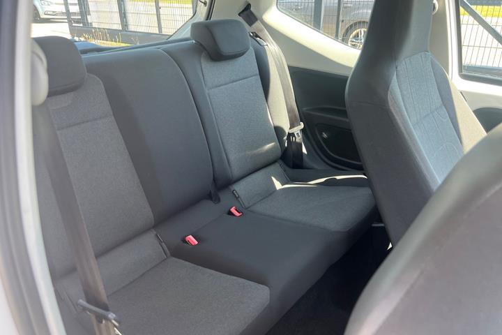 Hvid VW UP! fra 2015