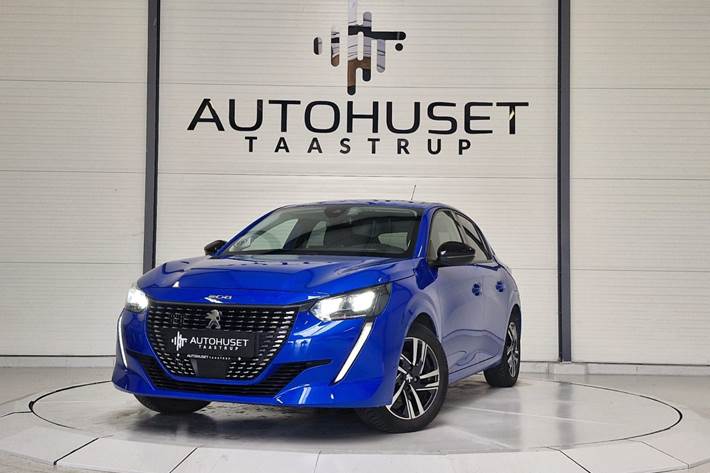 Blå Peugeot 208 fra 2023 set udefra