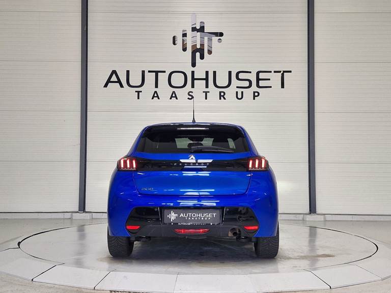 Peugeot 208 1,2 PureTech 100 Black Selection