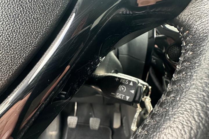 Sort Peugeot 108 fra 2017