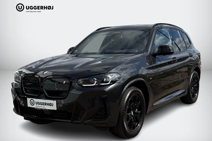 Grå BMW iX3 fra 2024