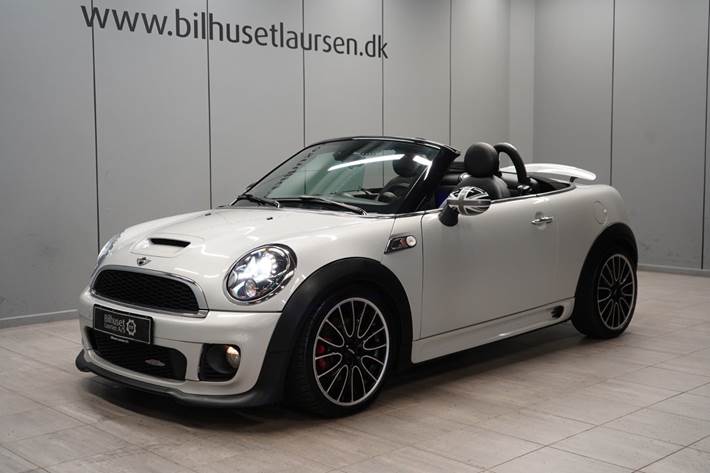 Hvid Mini Roadster Cooper S fra 2012 set udefra