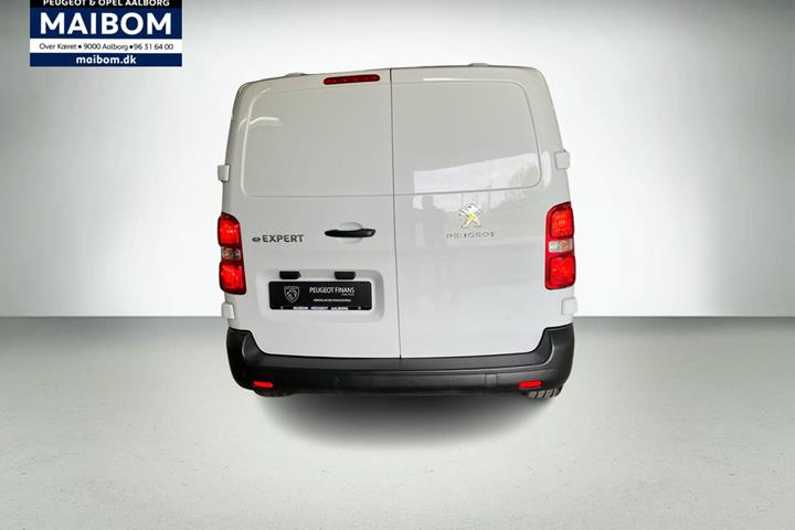 Hvid Peugeot e-Expert fra 2024