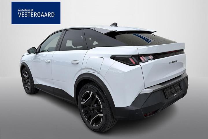 Hvid Peugeot e-3008 fra 2024