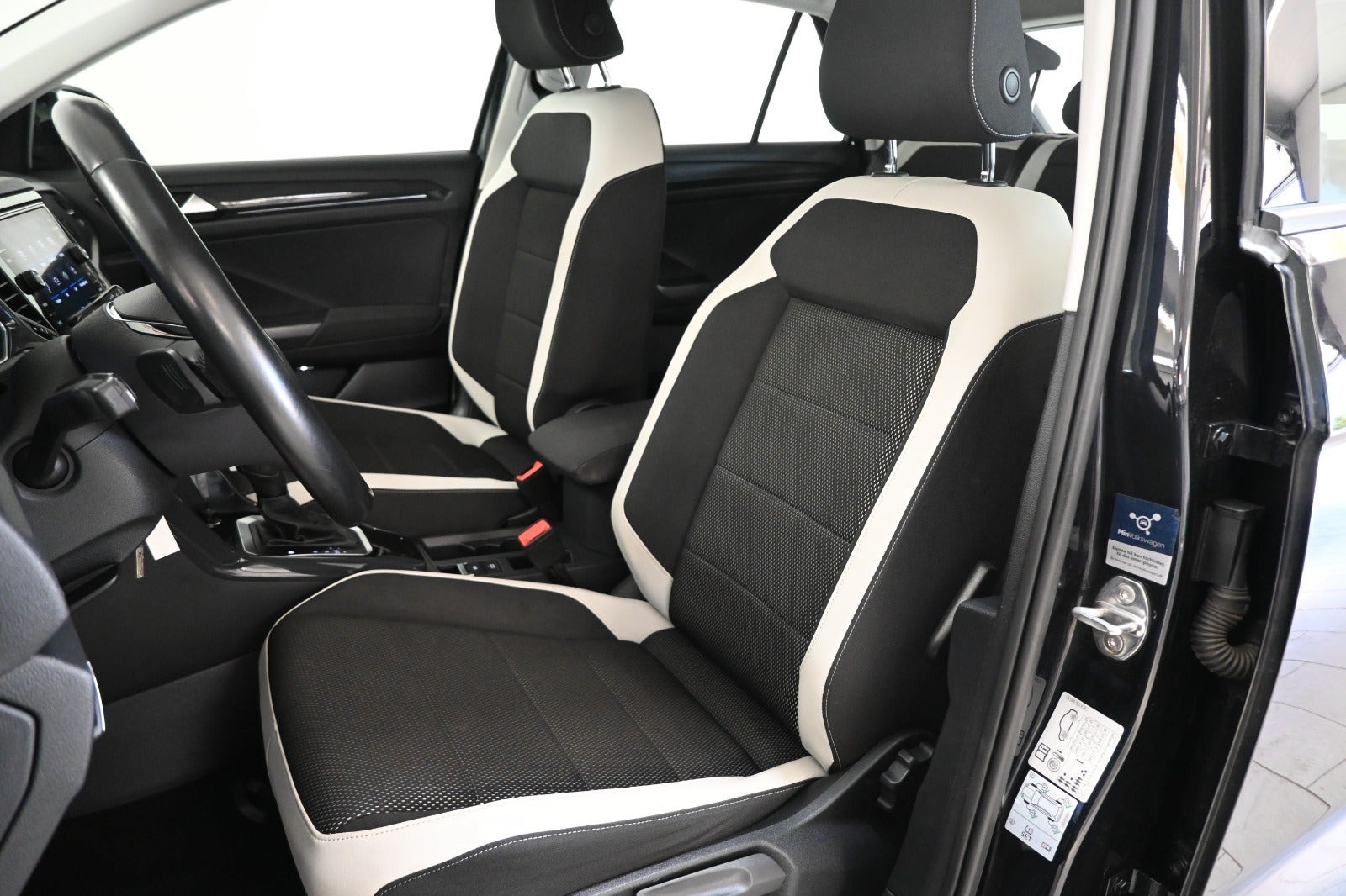 Sort VW T-Roc fra 2020