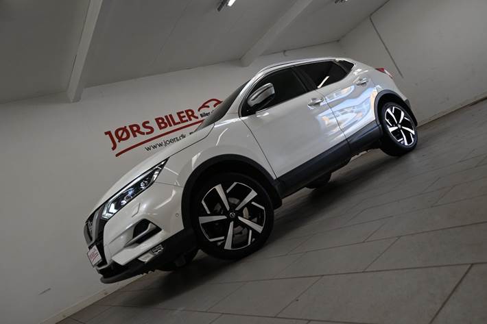 Hvid Nissan Qashqai fra 2018