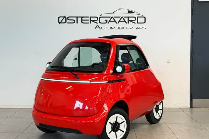 Rød Micro Microlino fra 2025