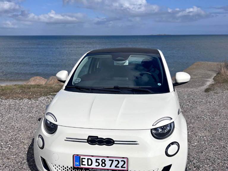 Fiat 500e 42 Icon Cabrio