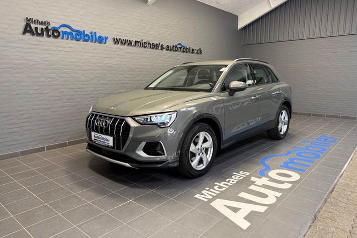 Grå Audi Q3 fra 2019