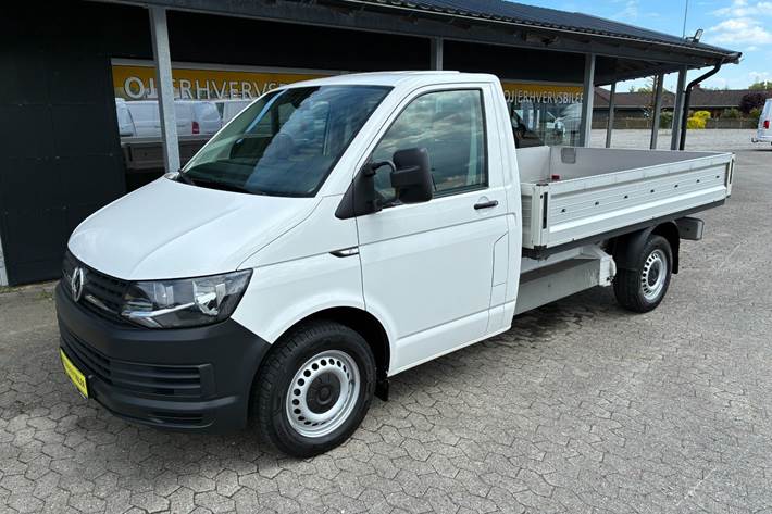 Hvid VW Transporter fra 2016