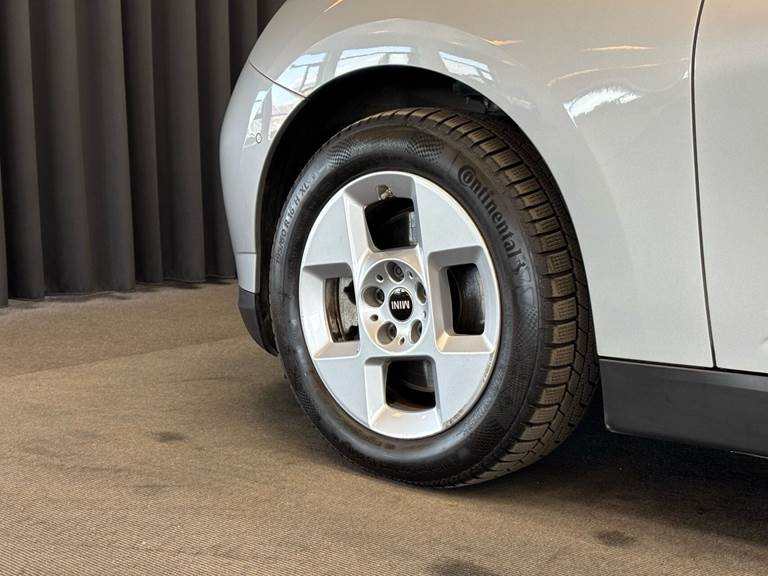 Mini Cooper SE EL Essential Trim Option Level XS 218HK 3d Aut.
