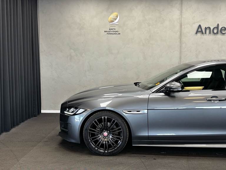 Jaguar XE 2,0 R-Sport 200HK 8g Aut.