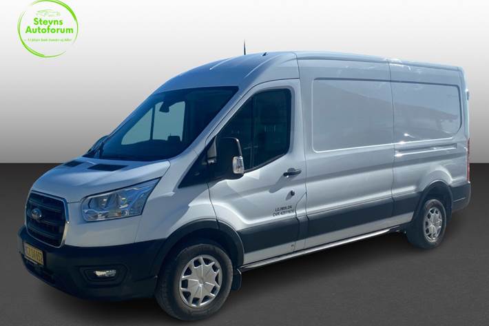 Hvid Ford Transit fra 2021