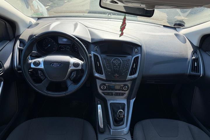 Sort Ford Focus fra 2011