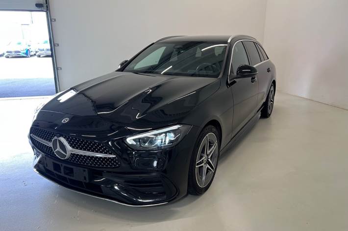 Sort Mercedes C220 d fra 2022