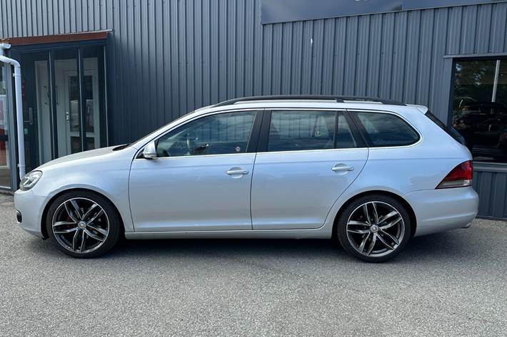 Sølv VW Golf VI fra 2012