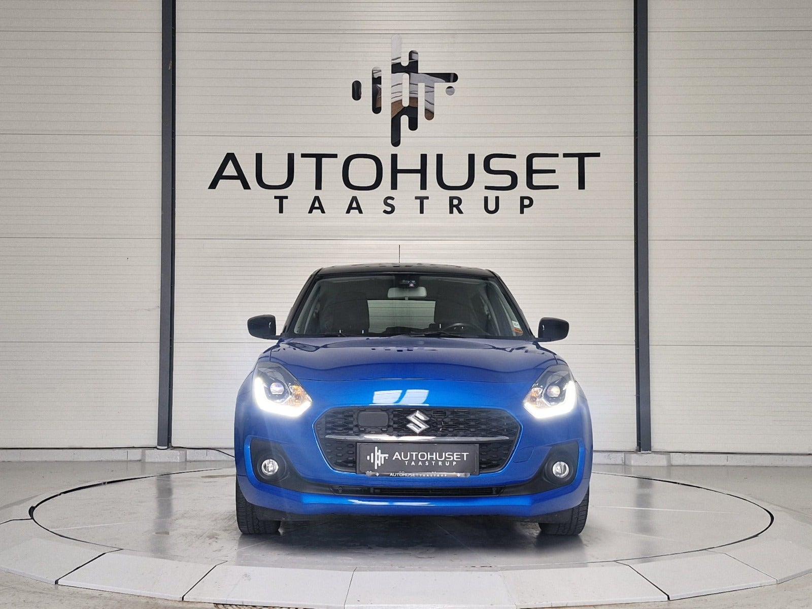 Blå Suzuki Swift fra 2020