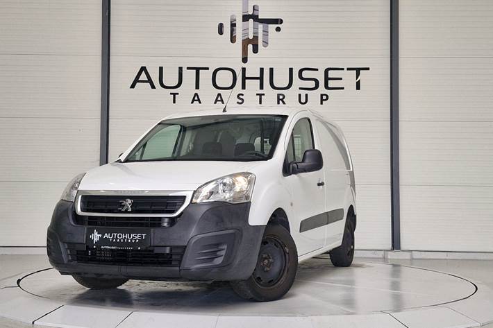 Hvid Peugeot Partner fra 2016