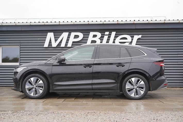Sort Skoda Enyaq fra 2023