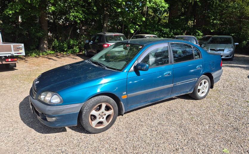 Toyota Avensis 1,8 Sol