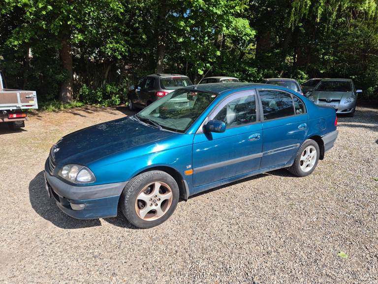 Toyota Avensis 1,8 Sol