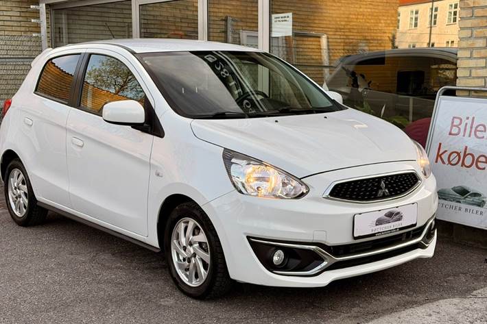 Hvid Mitsubishi Space Star fra 2016
