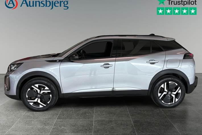 Sølv Peugeot e-2008 fra 2025
