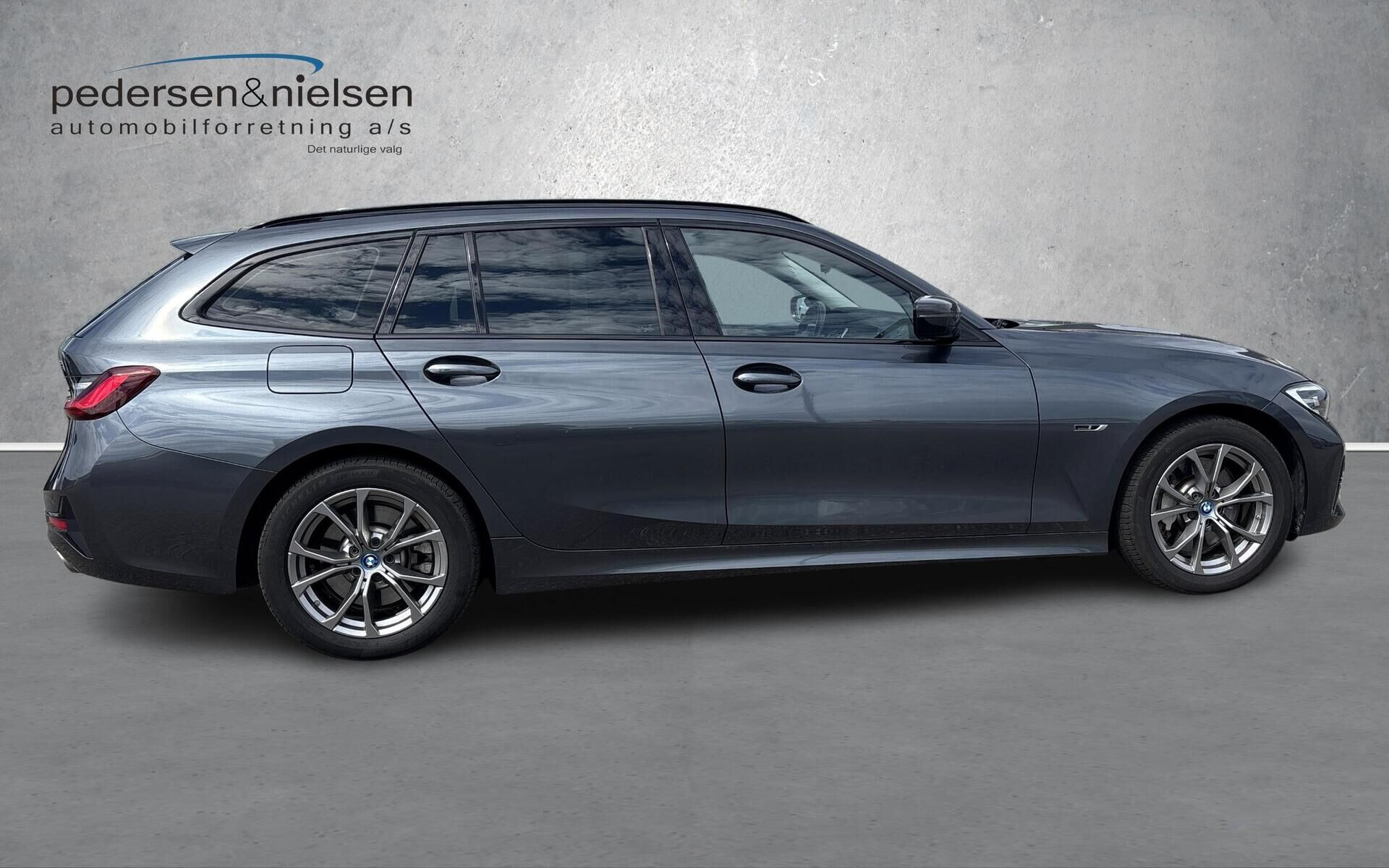 BMW 330e Touring Steptronic, 292hp, 2022