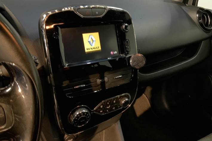 Hvid Renault Clio IV fra 2014