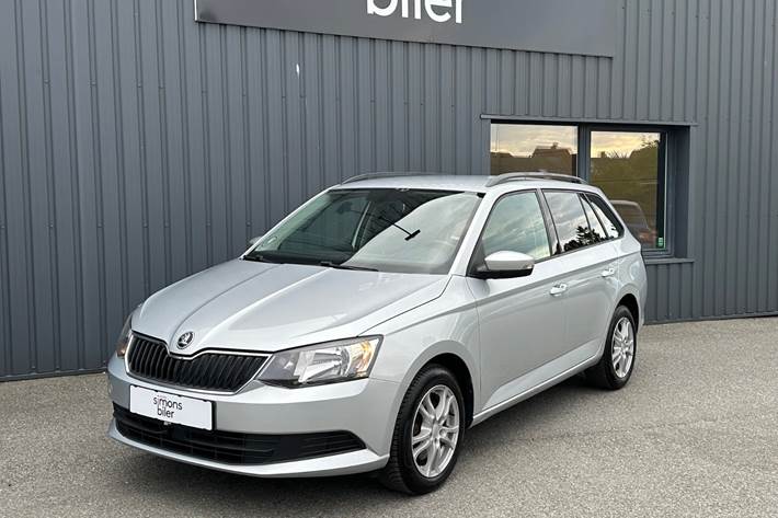 Sølv Skoda Fabia fra 2016