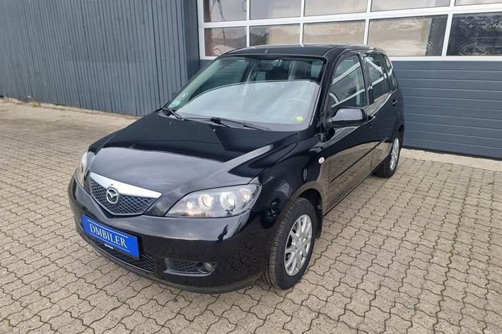 Sort Mazda 2 fra 2006