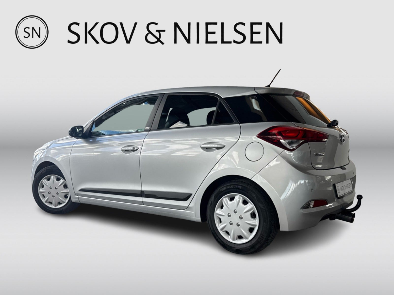 Sølv Hyundai i20 fra 2015