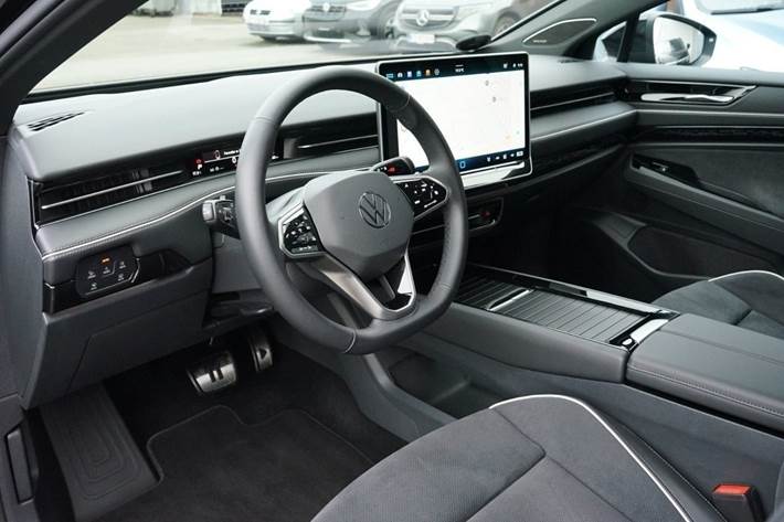 Blå VW ID.7 fra 2025